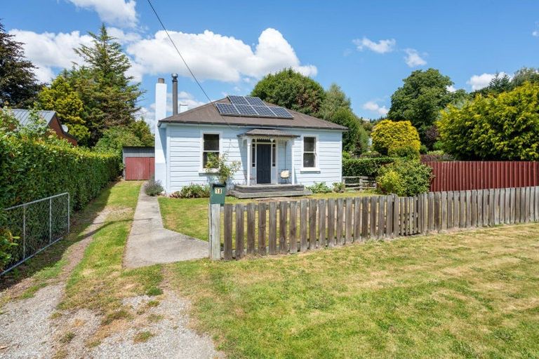 Photo of property in 18 Campbelton Street, Lawrence, 9532