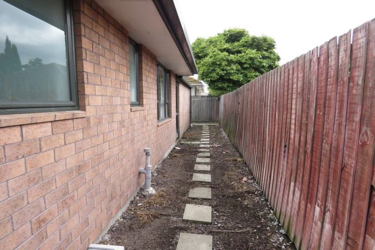 Photo of property in 1/42 Moreland Avenue, Papanui, Christchurch, 8053