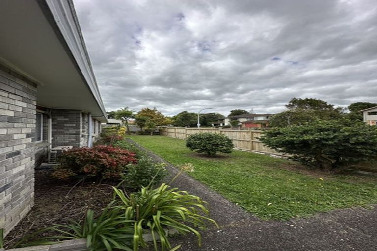 Photo of property in 2/55 Clydesdale Avenue, Somerville, Auckland, 2014