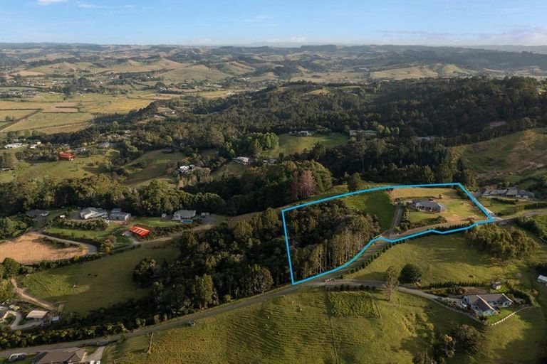 Photo of property in 61 Moses Road, Kaukapakapa, 0873