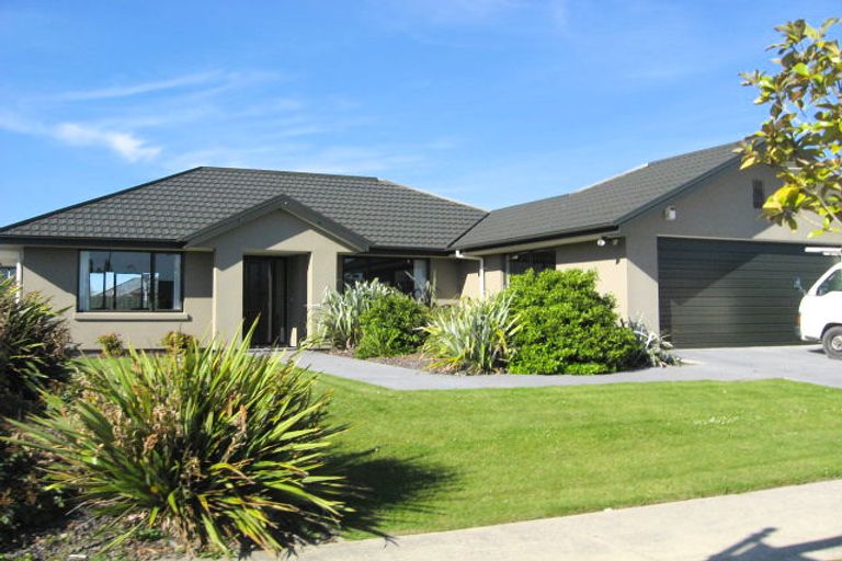 Photo of property in 26 Mounter Avenue, Northwood, Christchurch, 8051