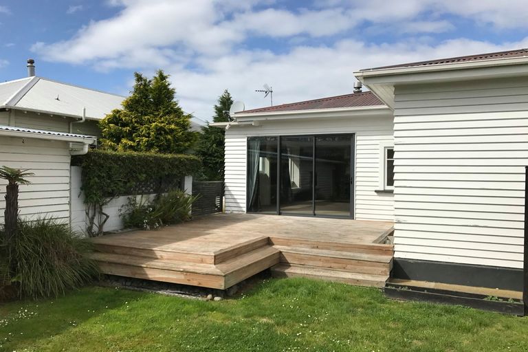 Photo of property in 326 Bay View Road, South Dunedin, Dunedin, 9012