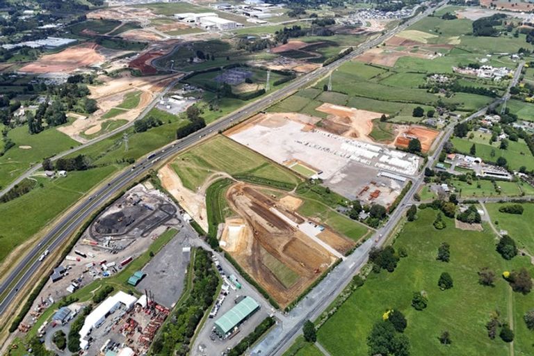 Photo of property in 1159 Great South Road, Runciman, Drury, 2578