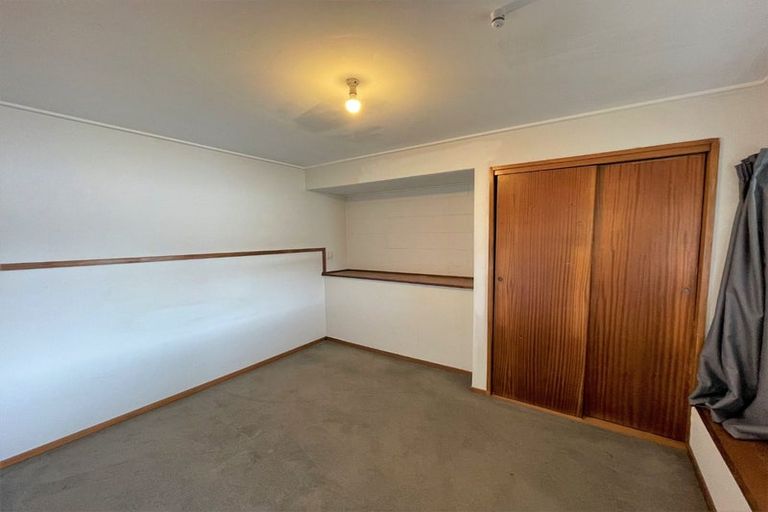 Photo of property in 223 Ravensbourne Road, Ravensbourne, Dunedin, 9022