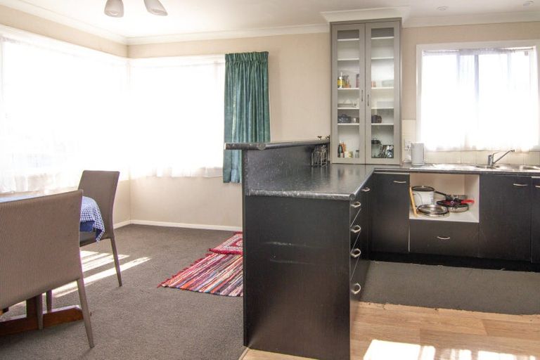 Photo of property in 186 Tremaine Avenue, Westbrook, Palmerston North, 4412