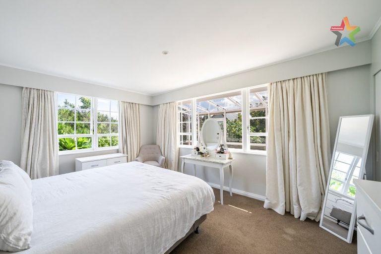 Photo of property in 9 Miro Street, Eastbourne, Lower Hutt, 5013