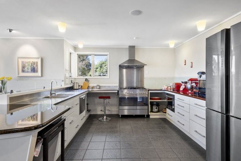 Photo of property in 19 Fairmile Drive, Kinmont Park, Mosgiel, 9024