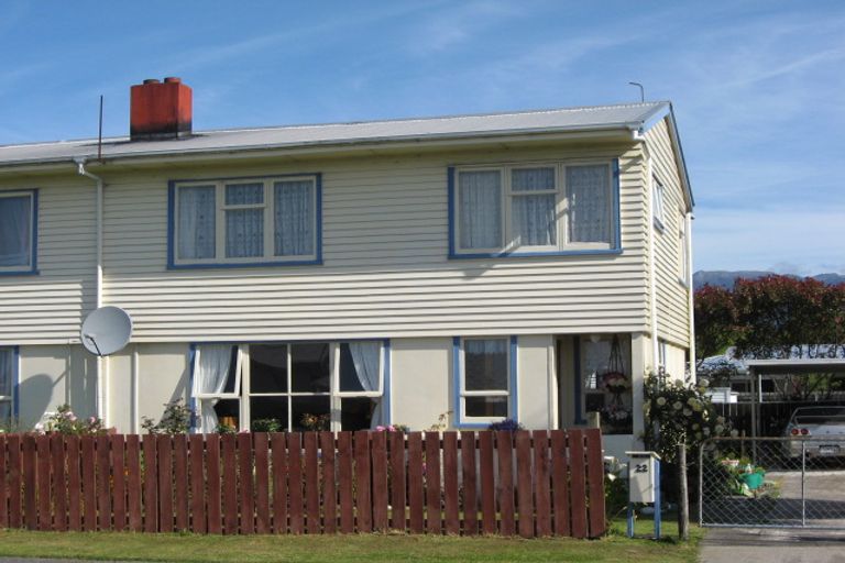 Photo of property in 22-24 Bentham Street, Westport, 7825