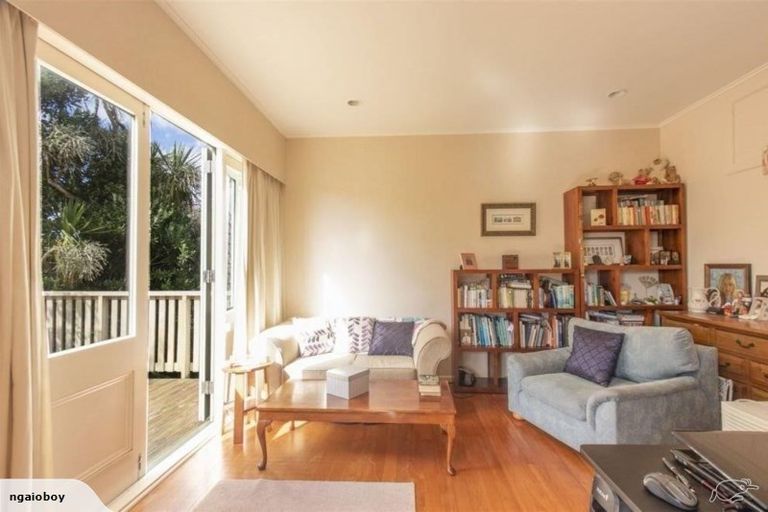 Photo of property in 31 Woodland Road, Johnsonville, Wellington, 6037