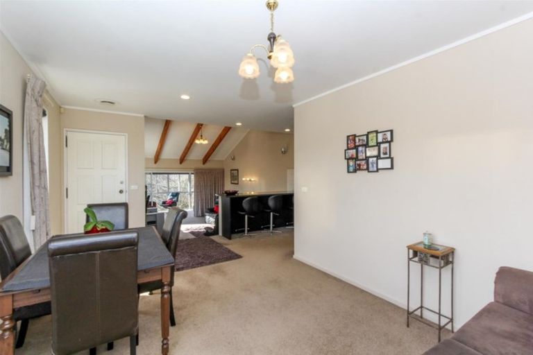 Photo of property in 54 Karina Road, Merrilands, New Plymouth, 4312