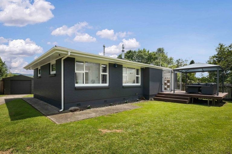 Photo of property in 136 No 2 Road, Te Puke, 3182