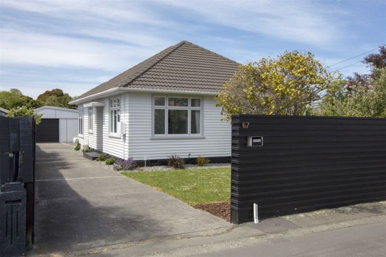 Photo of property in 67 Main Road, Redcliffs, Christchurch, 8081