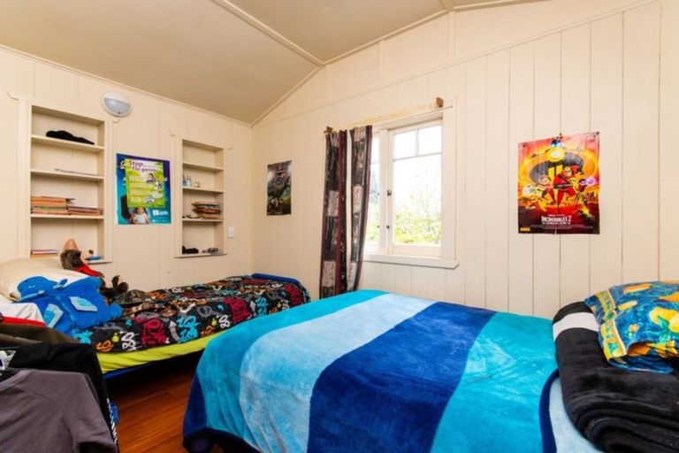 Photo of property in 23-25 Pipi Street, Te Awanga, 4102