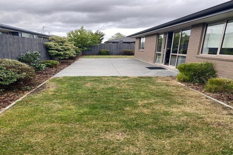 Photo of property in 10 Bradwell Crescent, Halswell, Christchurch, 8025