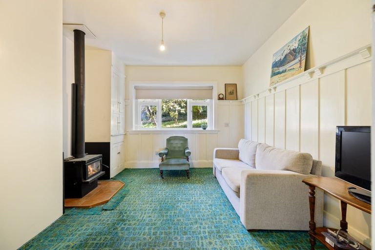 Photo of property in 9 Seamount Terrace, Mount Pleasant, Christchurch, 8081
