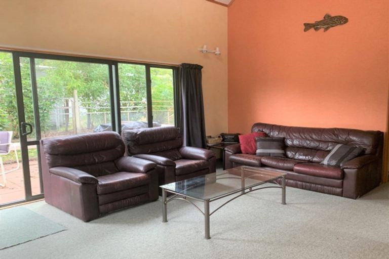 Photo of property in 20 Te Waaka Terrace, Kuratau, Turangi, 3381