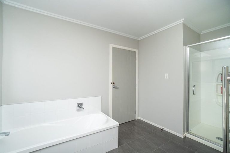 Photo of property in 1 Angelina Way, Kelvin Grove, Palmerston North, 4414