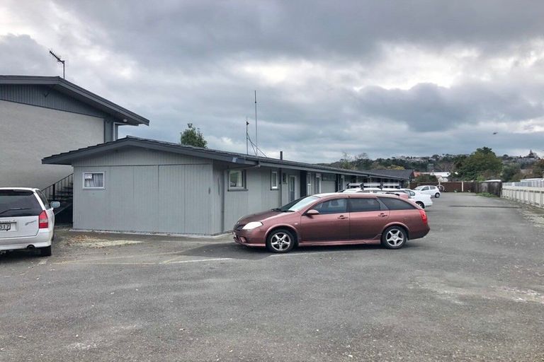 Photo of property in Marewa Lodge Apartments, 19/44 Taradale Road, Marewa, Napier, 4110