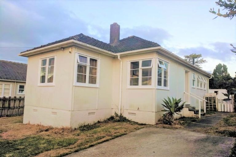 Photo of property in 180 Lake Road, Belmont, Auckland, 0622