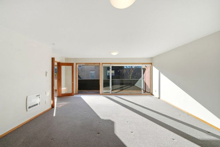Photo of property in Cranleigh Mews, 9/10 Cranmer Square, Christchurch Central, Christchurch, 8013