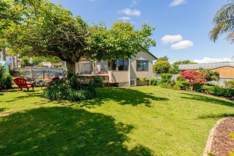 Photo of property in 15 Norwich Place, Bethlehem, Tauranga, 3110