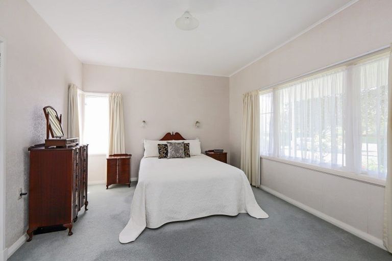 Photo of property in 10 Coleman Terrace, Hospital Hill, Napier, 4110