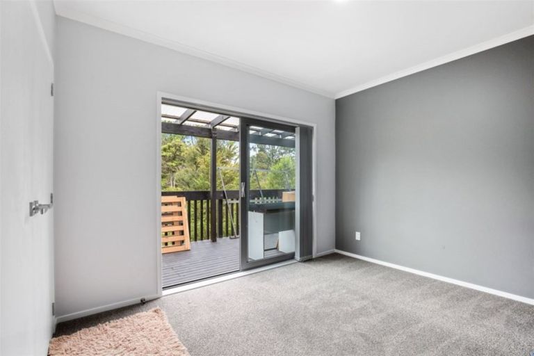 Photo of property in 16 Hobson Heights Road, Lucas Heights, Auckland, 0632