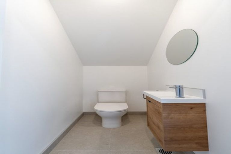 Photo of property in 112 Pepene Avenue, Takanini, Auckland, 2112