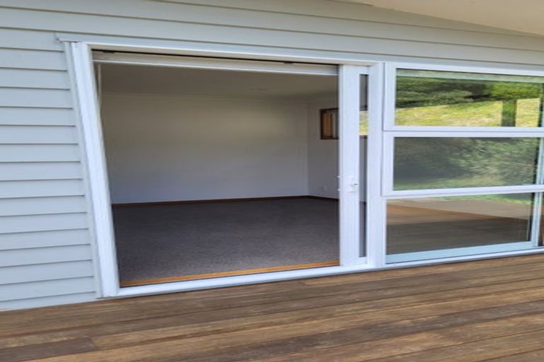 Photo of property in 4 Chorley Grove, Churton Park, Wellington, 6037