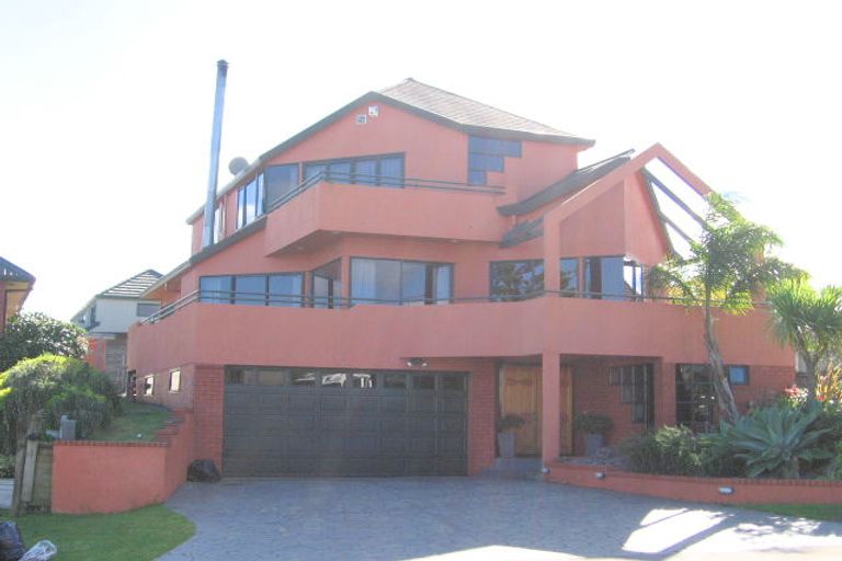 Photo of property in 1/36 Devon Road, Bucklands Beach, Auckland, 2012