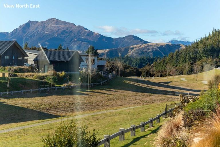 Photo of property in 18 Centre Crescent, Wanaka, 9305