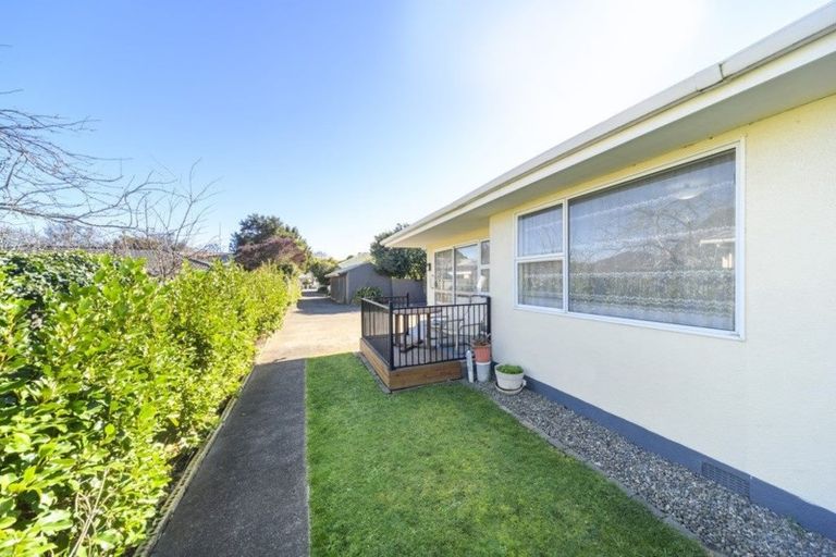 Photo of property in 1/272 Grey Street, Palmerston North, 4414