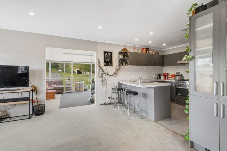 Photo of property in 411 Pine Valley Road, Dairy Flat, Silverdale, 0992