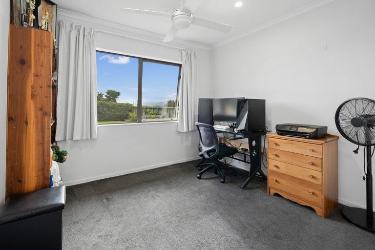 Photo of property in 32 Mccathie Road, Ruakaka, Whangarei, 0171