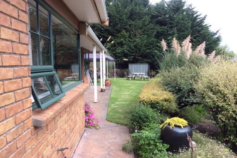 Photo of property in 15 Georgetti Road, Bastia Hill, Whanganui, 4500