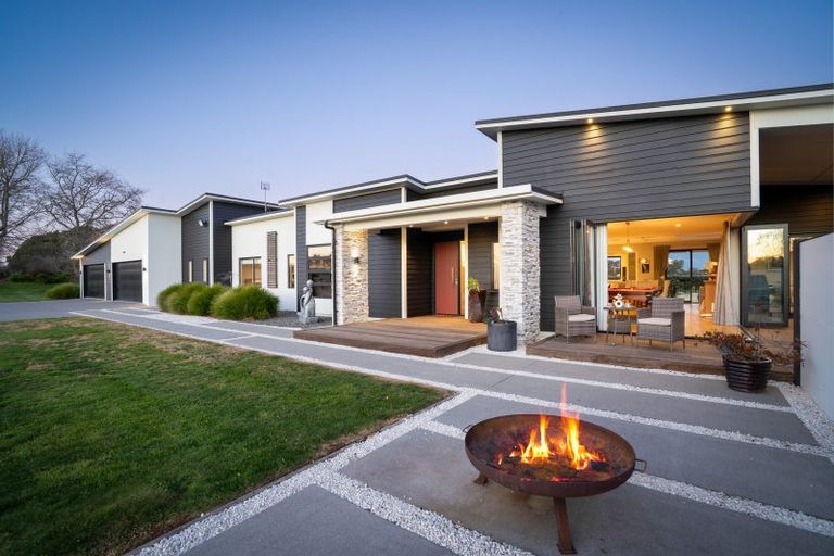Photo of property in 1562 Cambridge Road, Cambridge, Hamilton, 3283