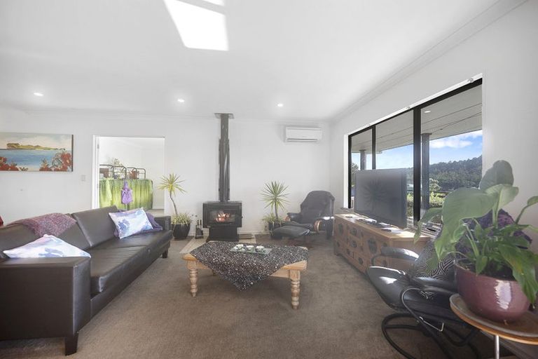 Photo of property in 384 Pine Valley Road, Dairy Flat, Silverdale, 0992