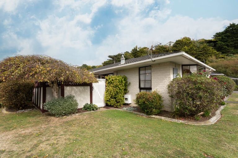 Photo of property in 15a Nathan Street, Tawa, Wellington, 5028