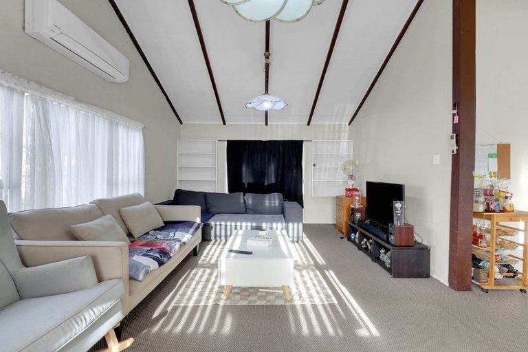 Photo of property in 11 Hibiscus Avenue, Hamilton Lake, Hamilton, 3204