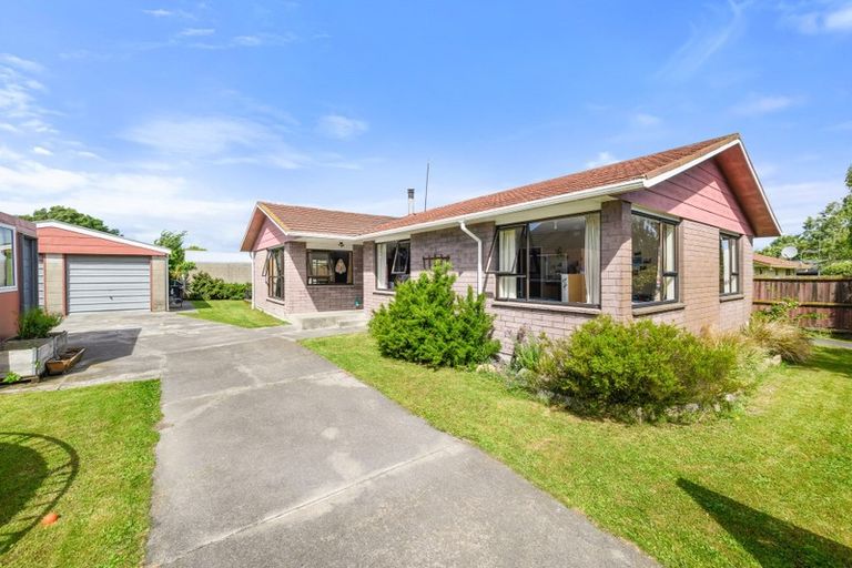 Photo of property in 12 Treffers Avenue, Rangiora, 7400
