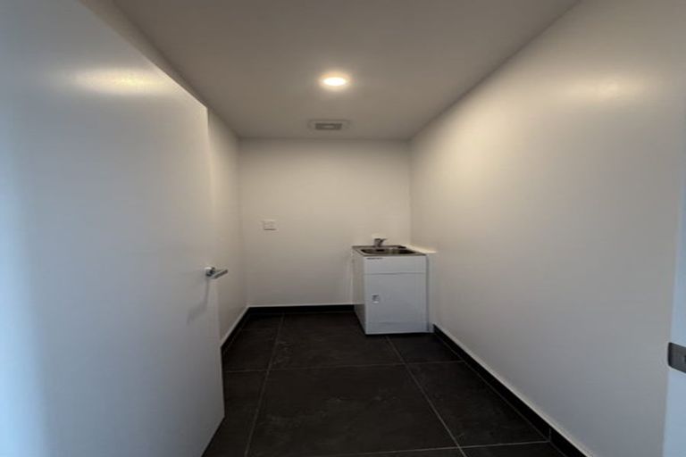 Photo of property in 12 Kamahi Place, Paraparaumu, 5032