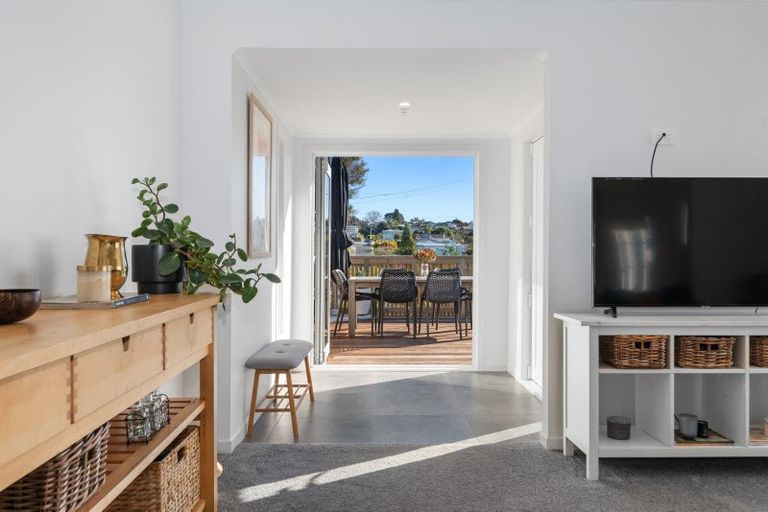 Photo of property in 20 Goods Road, Otumoetai, Tauranga, 3110