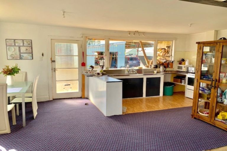 Photo of property in 13 Dublin Street, Dannevirke, 4930