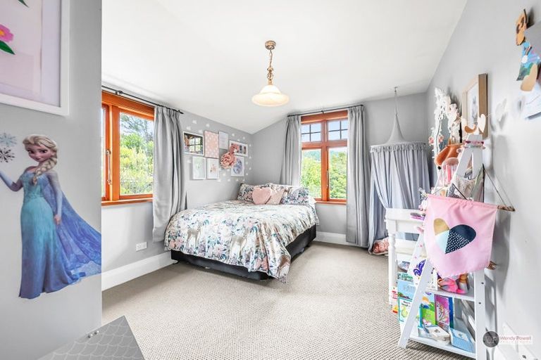 Photo of property in 6 Prouse Grove, Silverstream, Upper Hutt, 5019