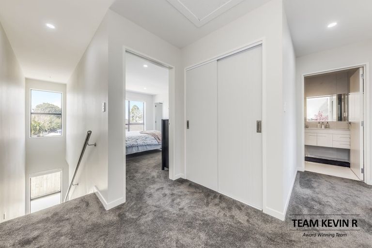 Photo of property in 3/36 Gloucester Road, Manurewa, Auckland, 2102