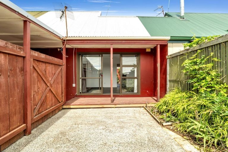 Photo of property in 5/66 Robinson Avenue, Holdens Bay, Rotorua, 3010