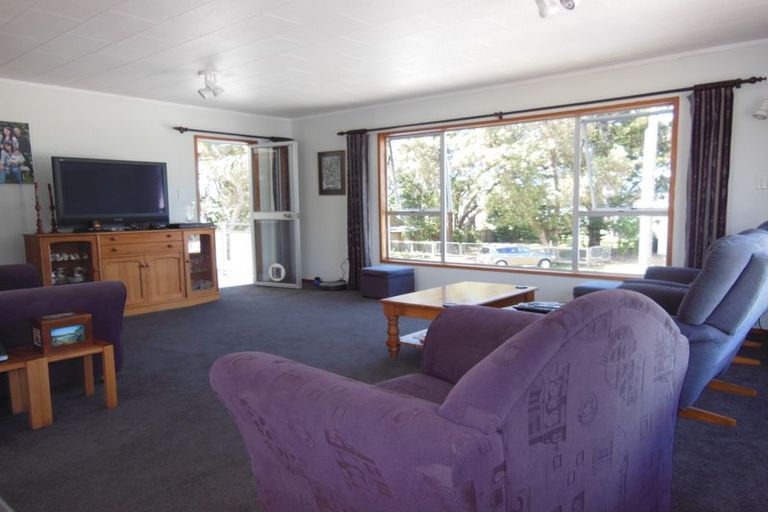 Photo of property in 4 Te Kapua Street, Oakura, Hikurangi, 0184