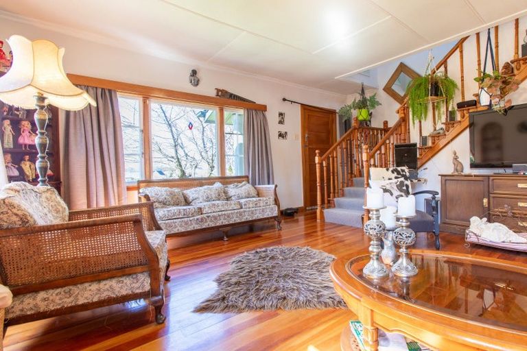 Photo of property in 34 Queen Street, Dannevirke, 4930