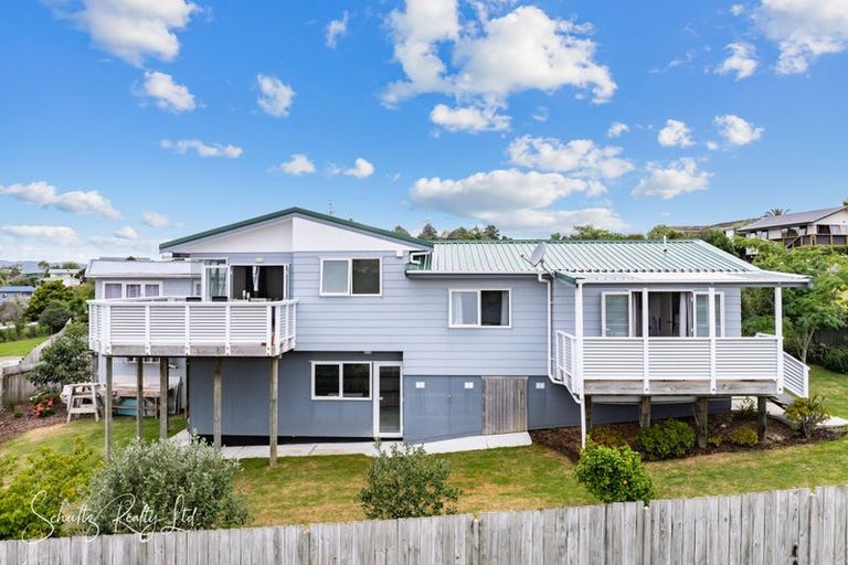 Photo of property in 7 Hebe Lane, Maungaturoto, 0520