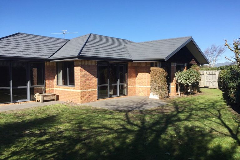 Photo of property in 19 Broadhaven Avenue, Parklands, Christchurch, 8083